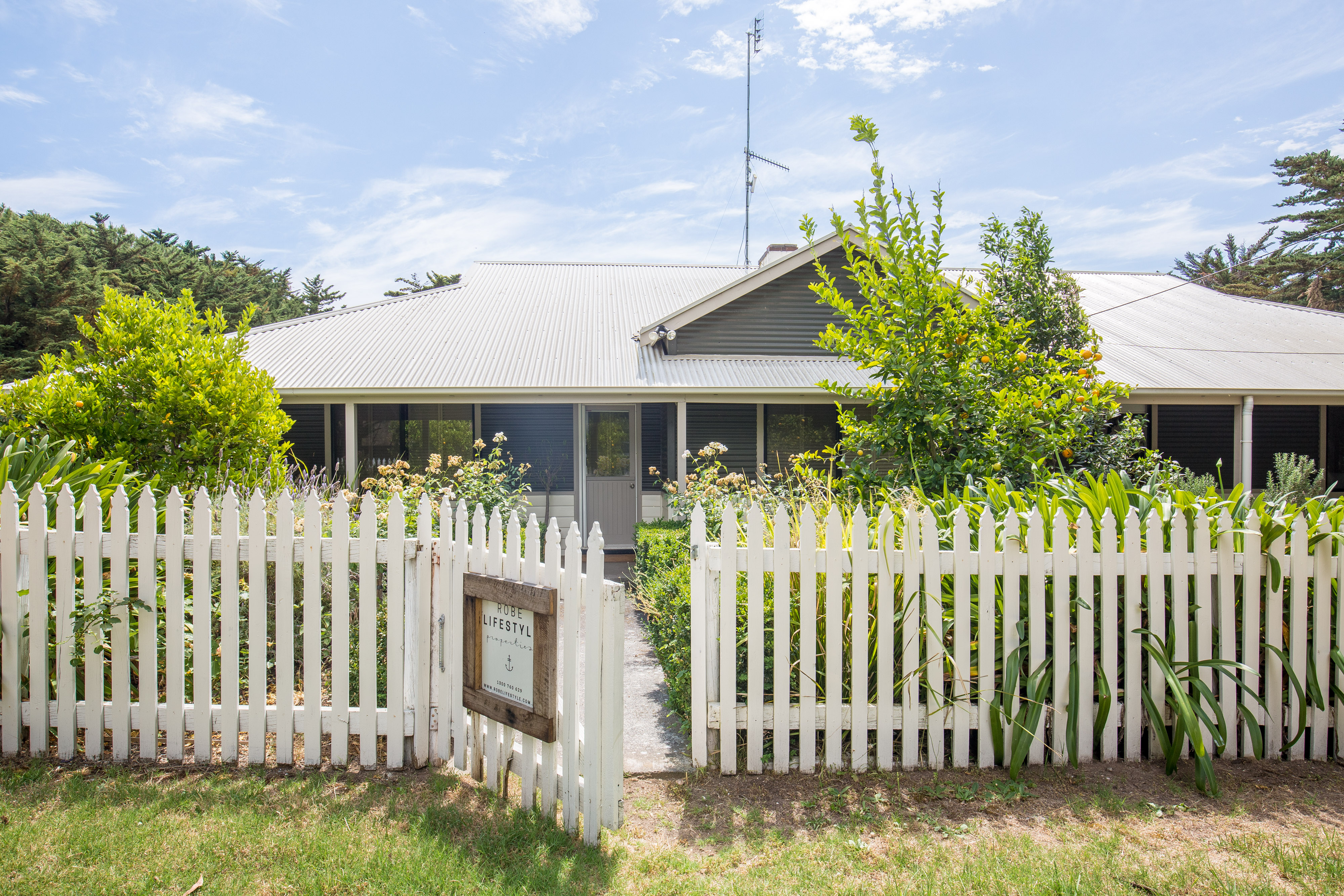 Honeyfield House Accommodation Robe Lifestyle Properties